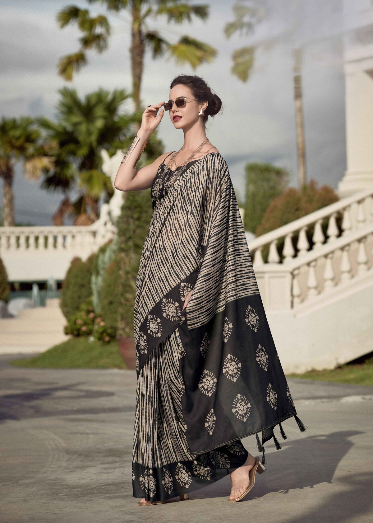 Black Mul Silk Saree with Classic Stripes & Floral Printed Pallu