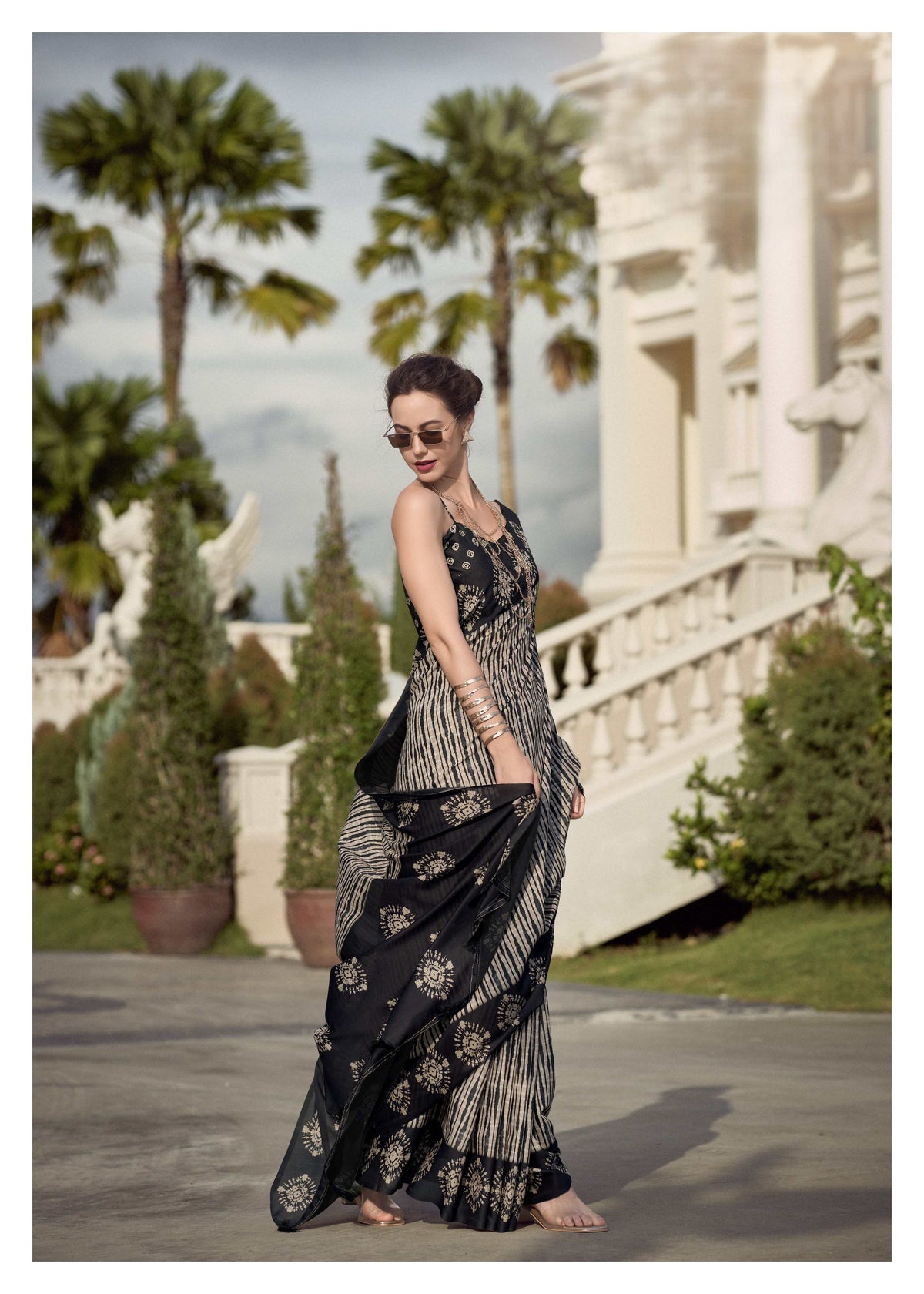 Black Mul Silk Saree with Classic Stripes & Floral Printed Pallu