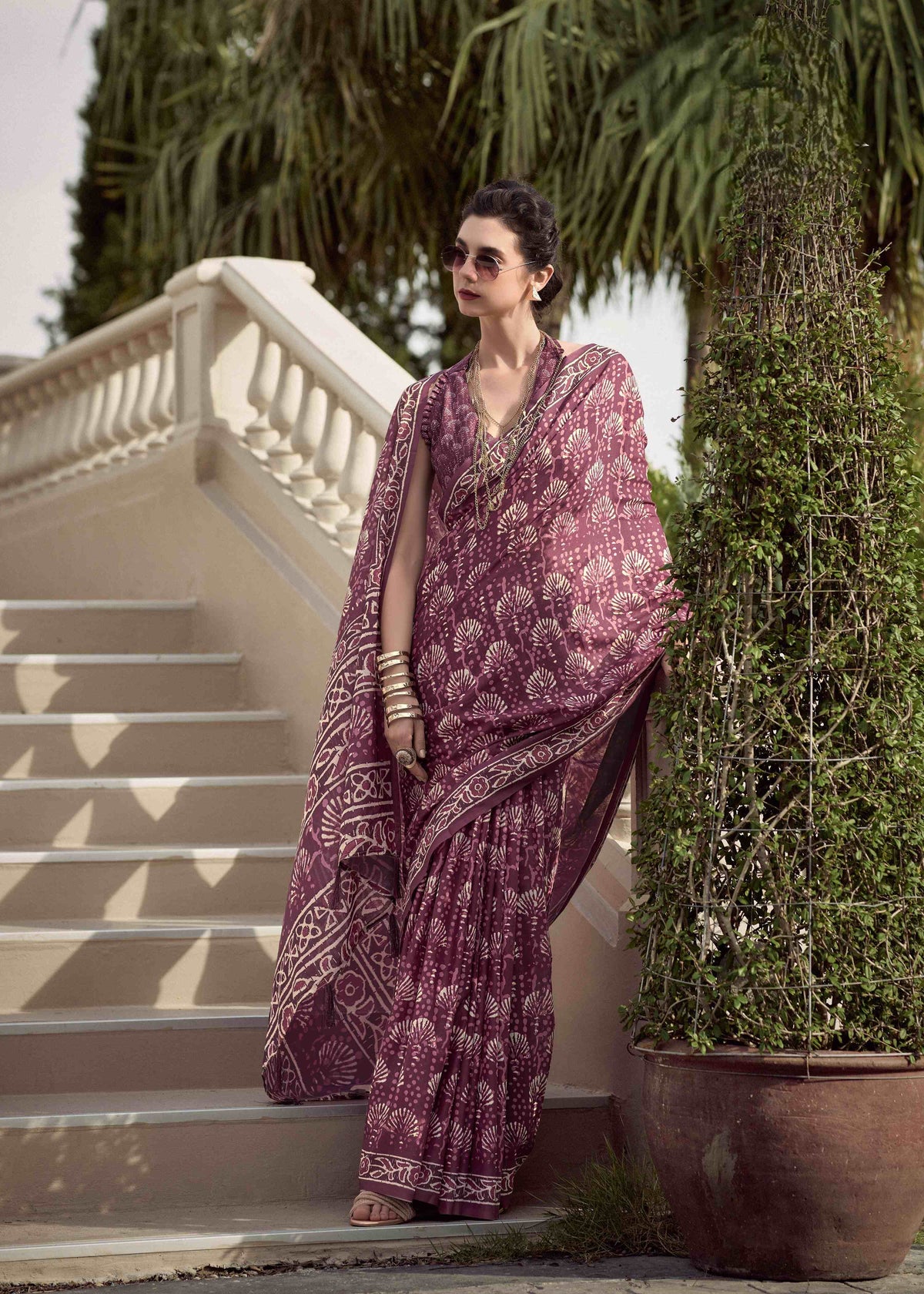 Dusky Rose Mul Silk Saree with Ivory Floral Motifs & Ornate Printed Border