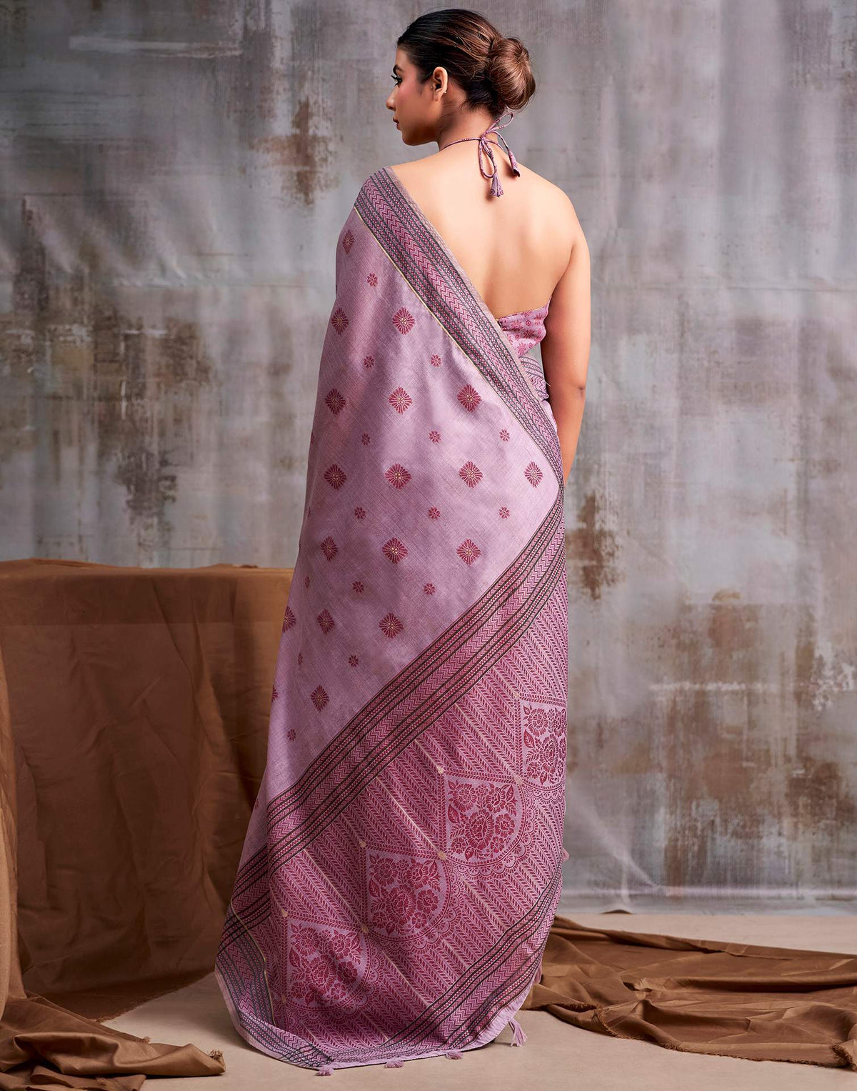 Mauve Modal Cotton Saree with Floral Motifs & Traditional Tassel Pallu